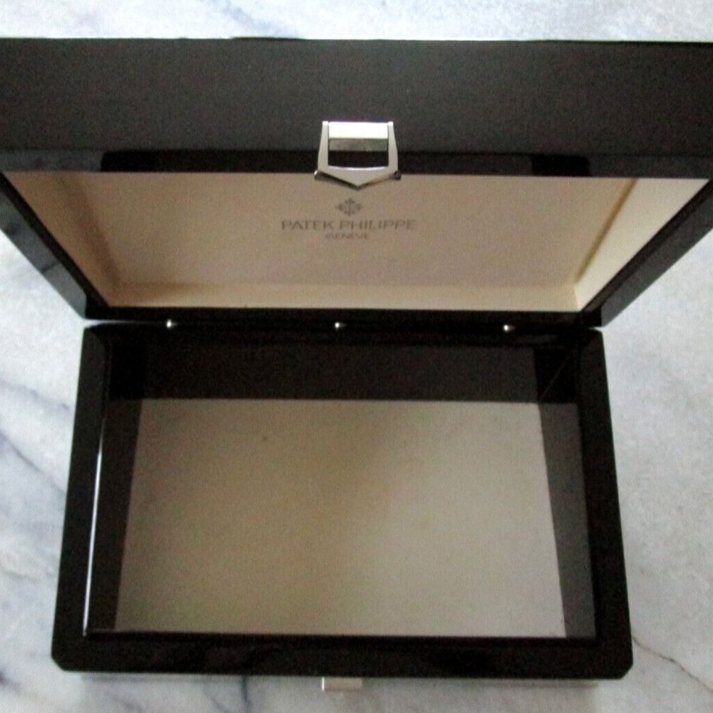 PATEK PHILIPPE ~ Geneva WRIST WATCH Display Box BEAUTIFUL Polished Wood - Picture 7 of 8